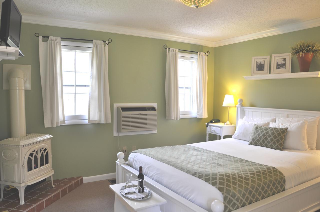 Carmel Cove Inn Deep Creek Lake Swanton Exterior photo