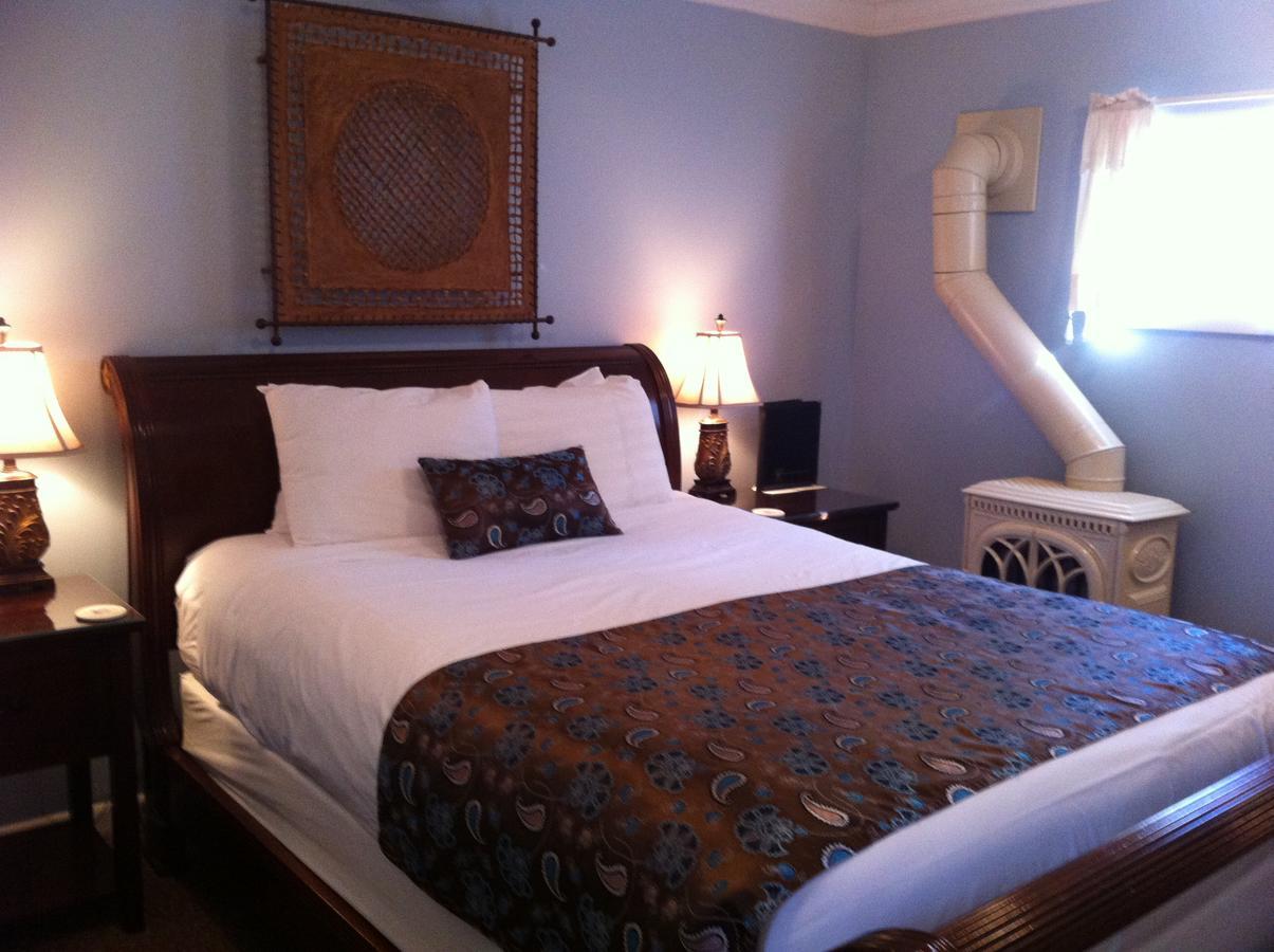 Carmel Cove Inn Deep Creek Lake Swanton Exterior photo